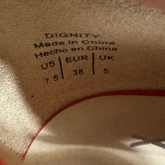 Mix No.6 Red Heels 🛑SOLD🛑 - Picture 8 of 8